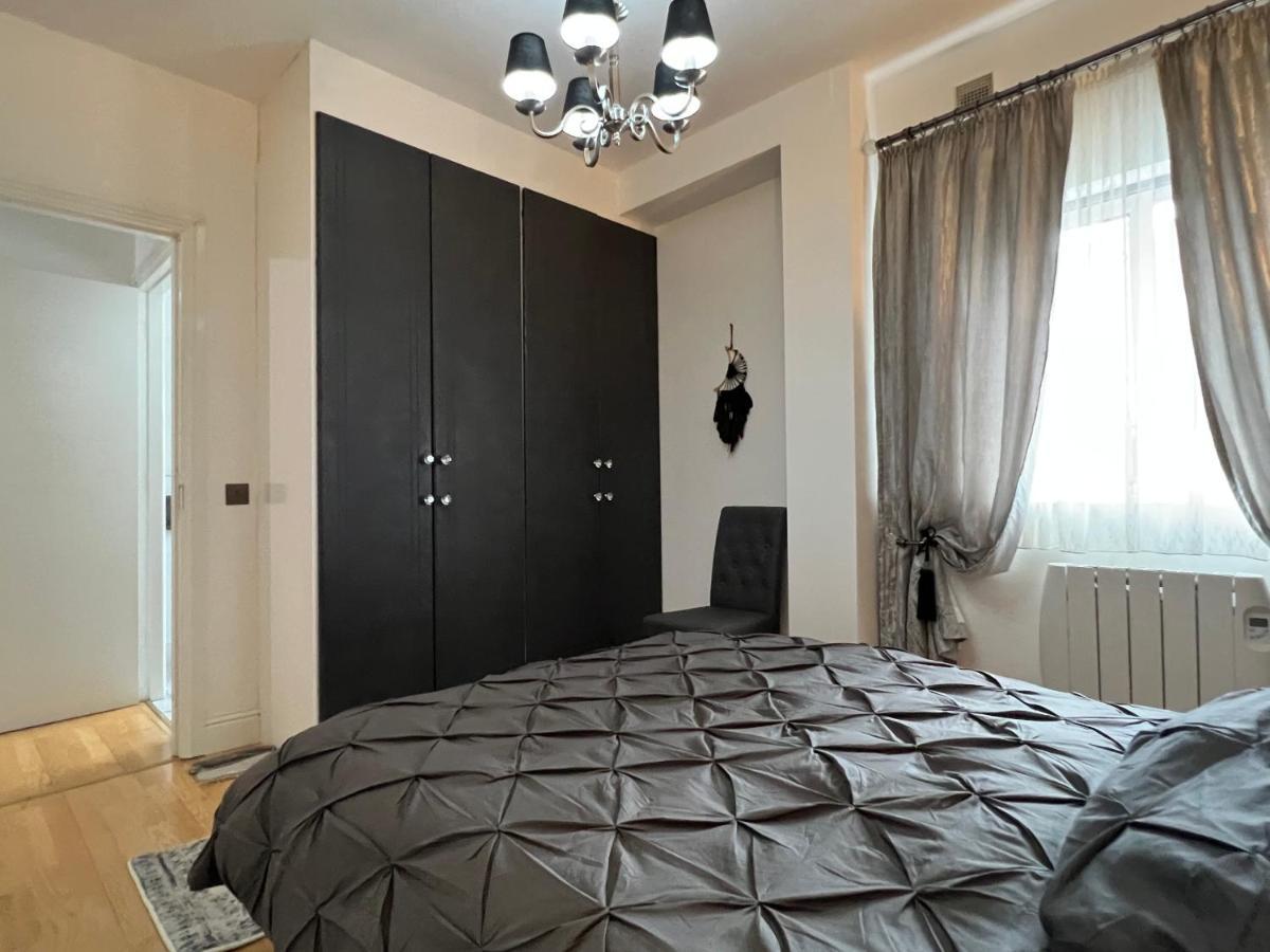 Lovely Apartment In Cork Kültér fotó
