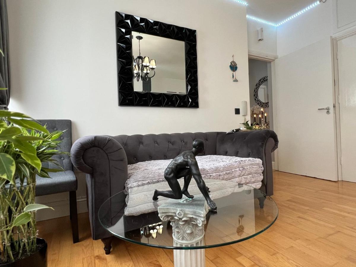 Lovely Apartment In Cork Kültér fotó